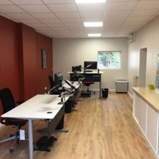Open Space  5 postes Coworking Boulevard Emile Zola Oullins 69600 - photo 14